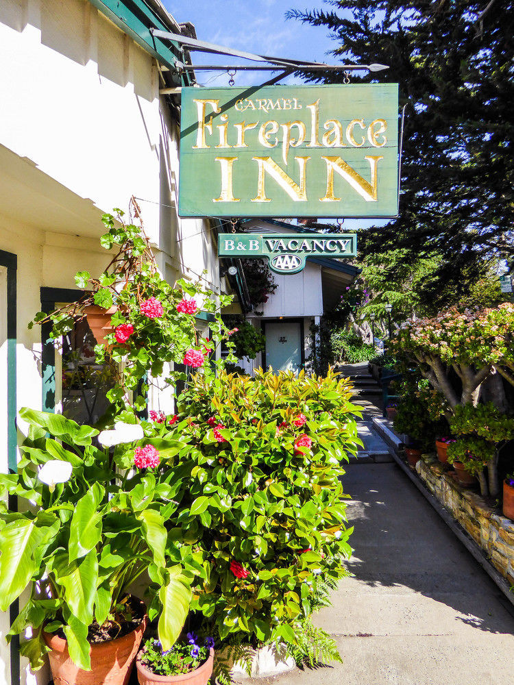 Carmel Fireplace Inn Exterior foto