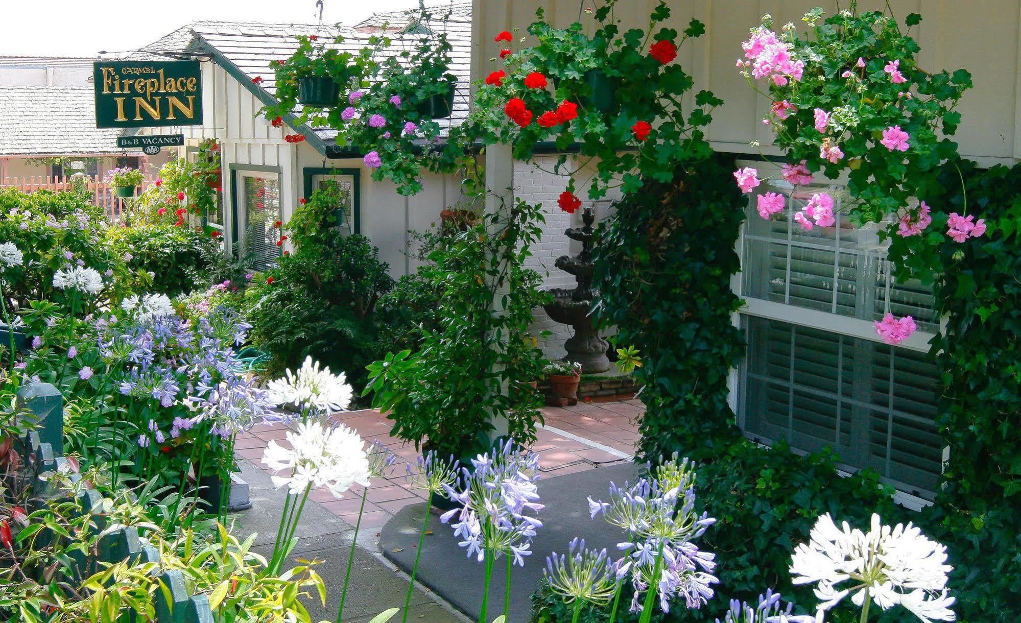 Carmel Fireplace Inn Exterior foto